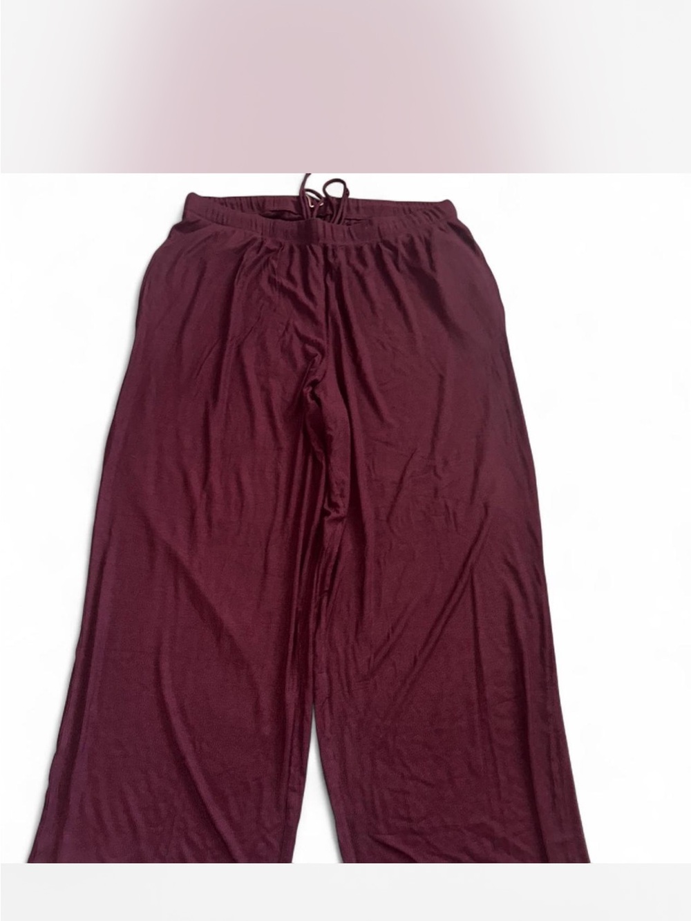 SKIMS SOFT LOUNGE
PANT/COLOR: BORDEAUX